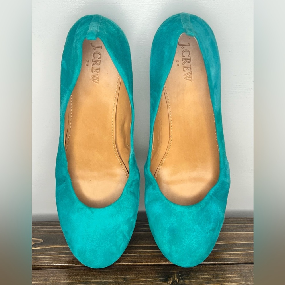 J CREW Suede Ballet Flats Color Turquoise Size 8.5